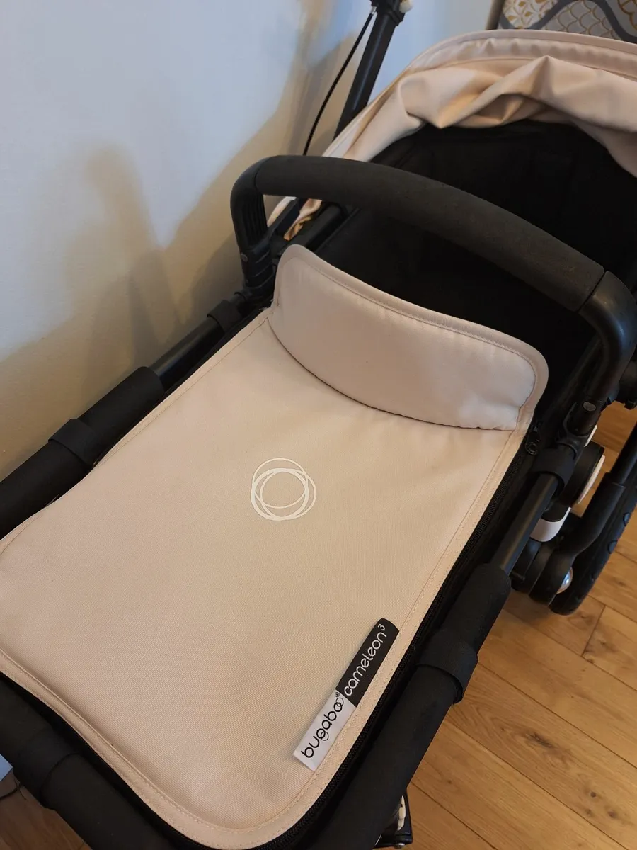 Bugaboo Chameleon 3 for sale in Co. Cork for 280 on DoneDeal