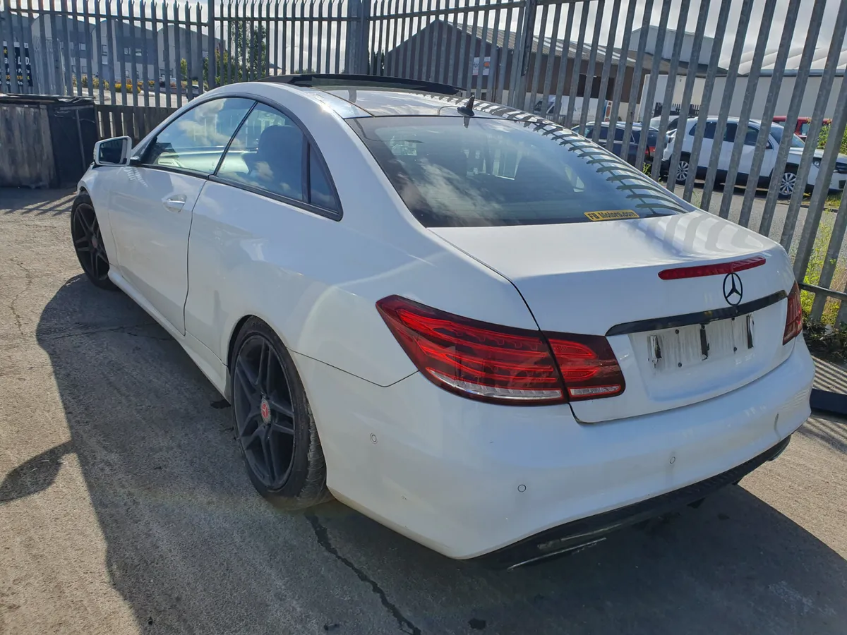 15 MERCEDES E-CLASS  2.2D (651) AUTO FOR BREAKING - Image 4