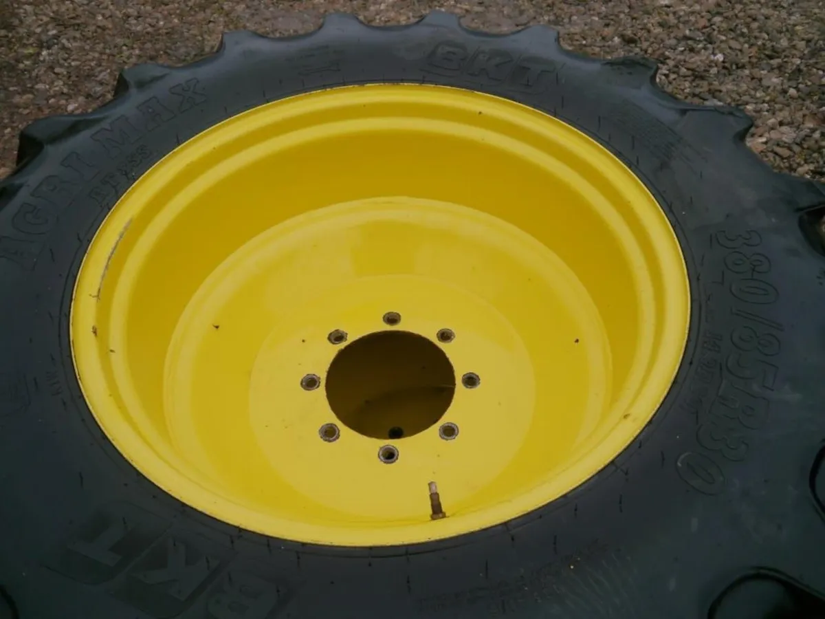 Row crop Wheels - Image 1