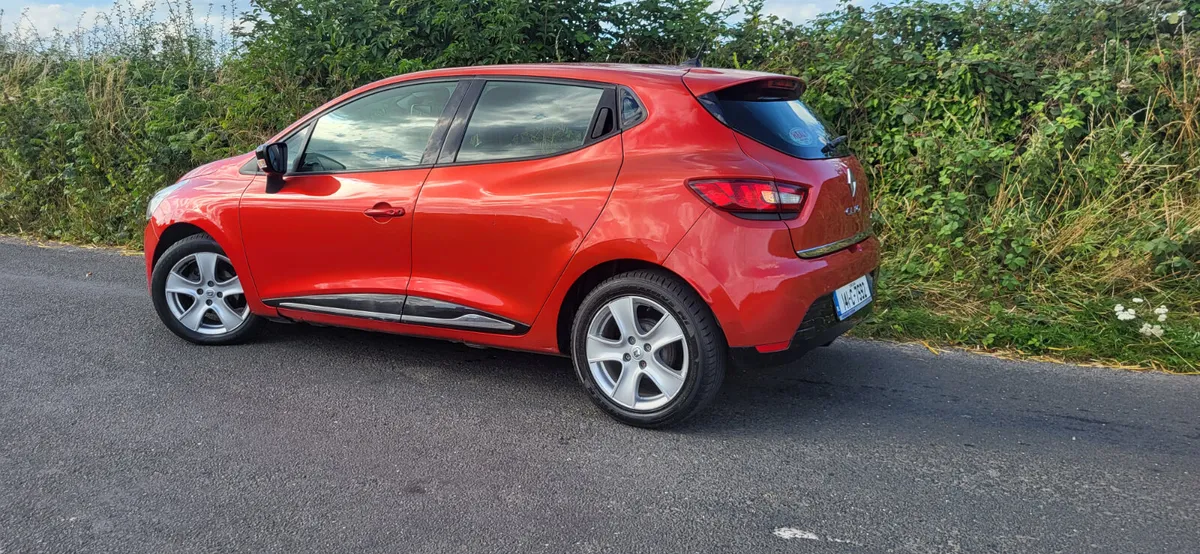 Renault Clio 2014 diesel 1,5 - Image 4