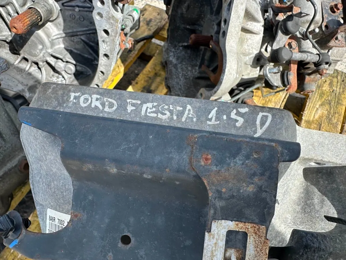 2015 FORD FIESTA 1.5 DIESEL TDCI GEARBOX - Image 2