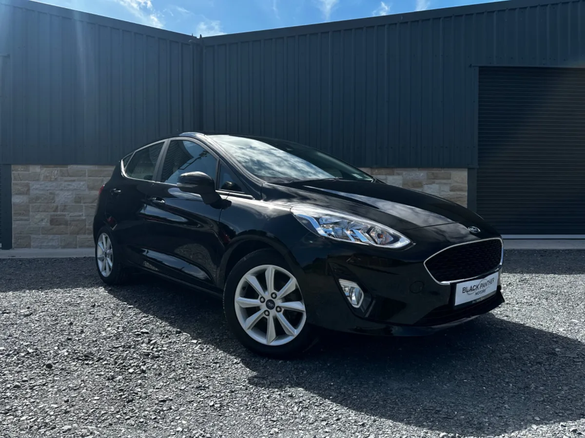 [DEPOSIT TAKEN] Ford Fiesta 181’ Zetec LOW MILEAGE - Image 1