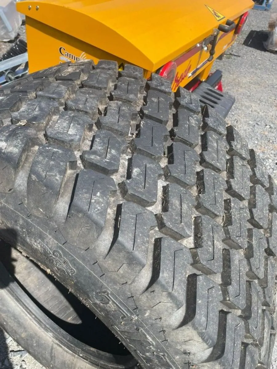 Grass Tyres - Image 1