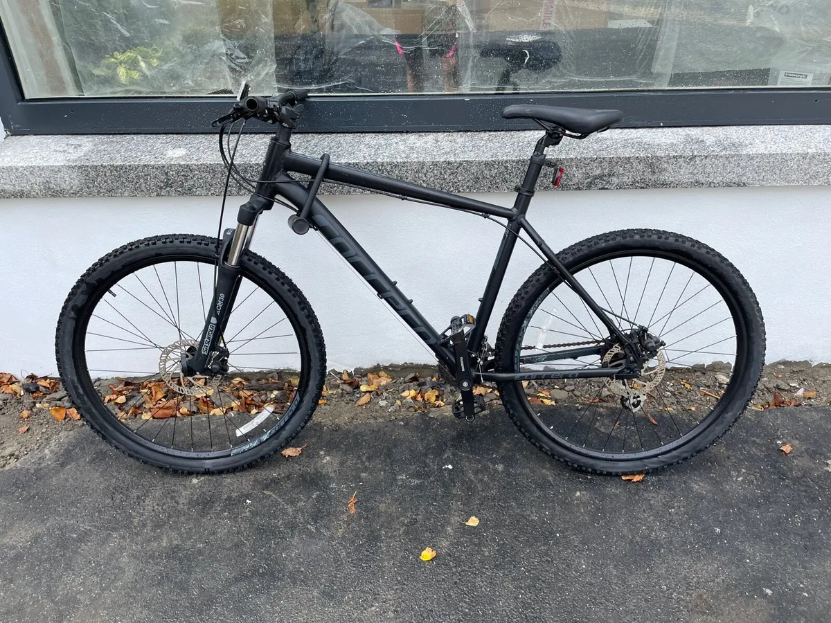 Carrera vengeance 20 inch frame 2025