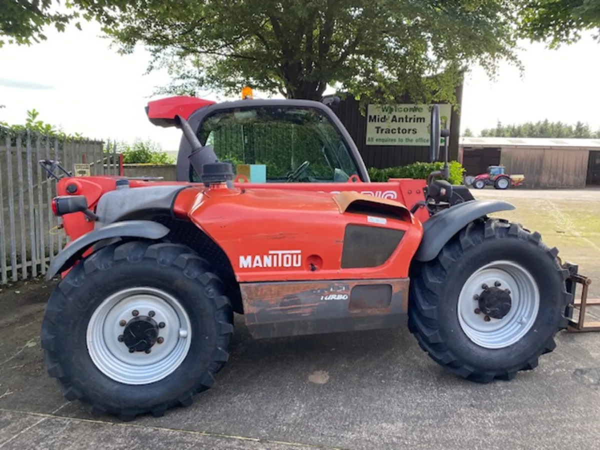 2010 Manitou MLT 634-120 LSU Telehandler - Image 2