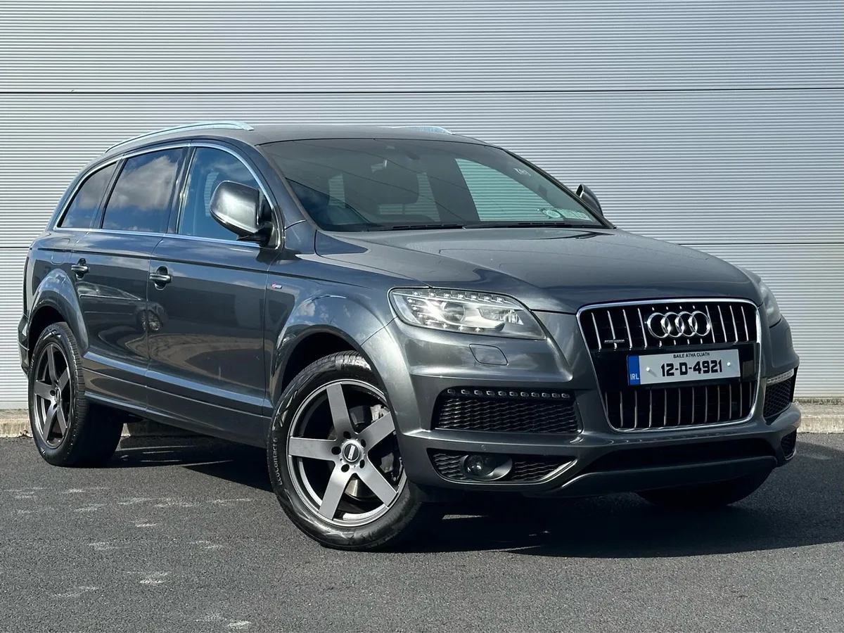 Audi Q7 Sline 7 Seater - Image 1