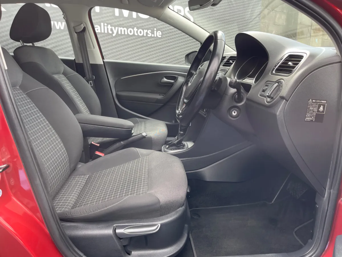 2015 VW POLO AUTOMATIC (S98) ** HIGH SPEC** - Image 4