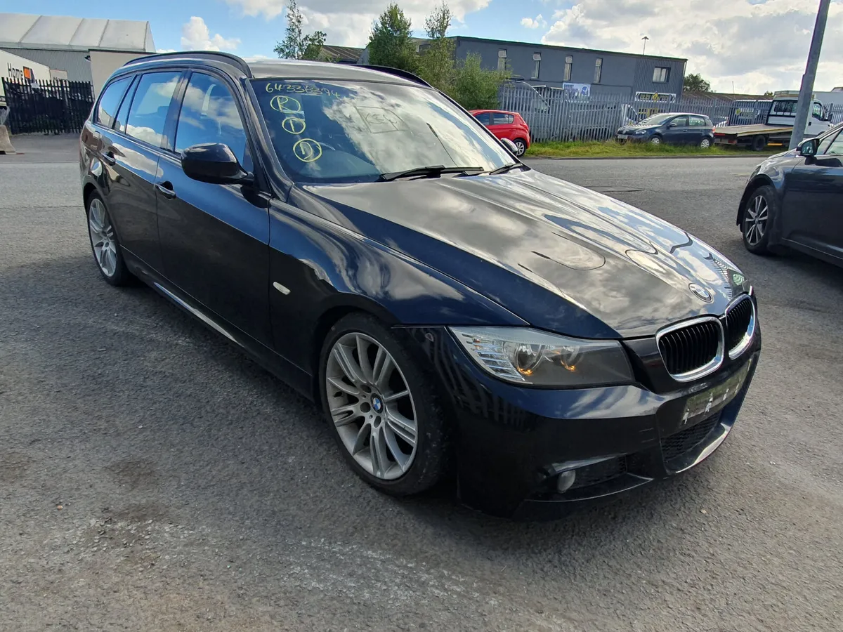 11 BMW 320  M SPORT	2.0 D (N47D20C) FOR BREAKING - Image 2