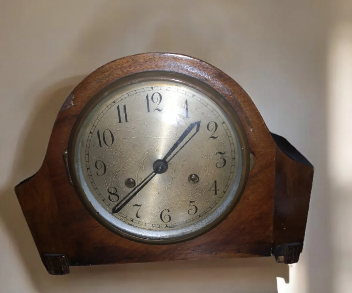 Antique English mantel clock - Image 1