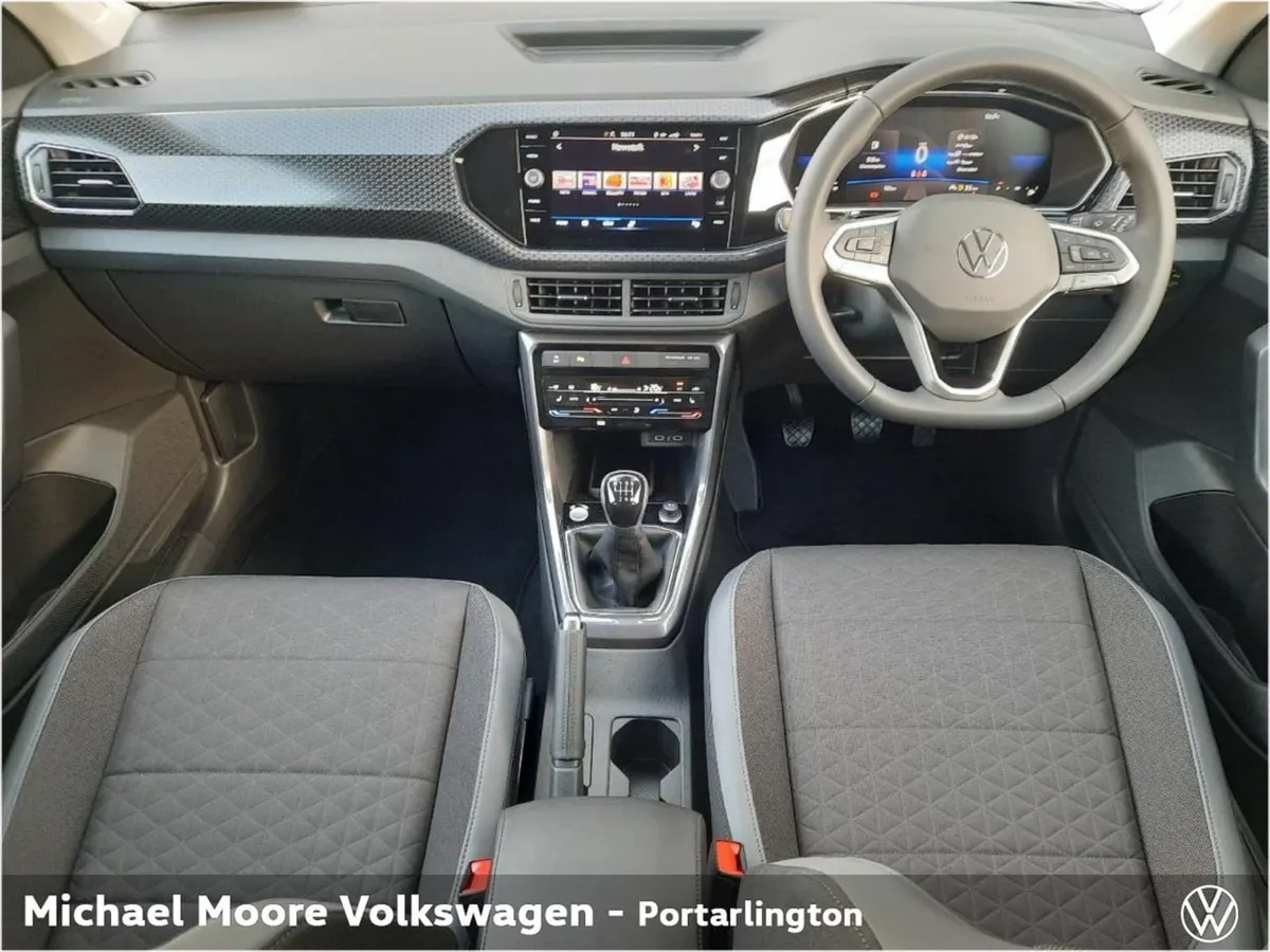 Volkswagen T-Cross Style 1.0tsi 110HP M6F - Image 3