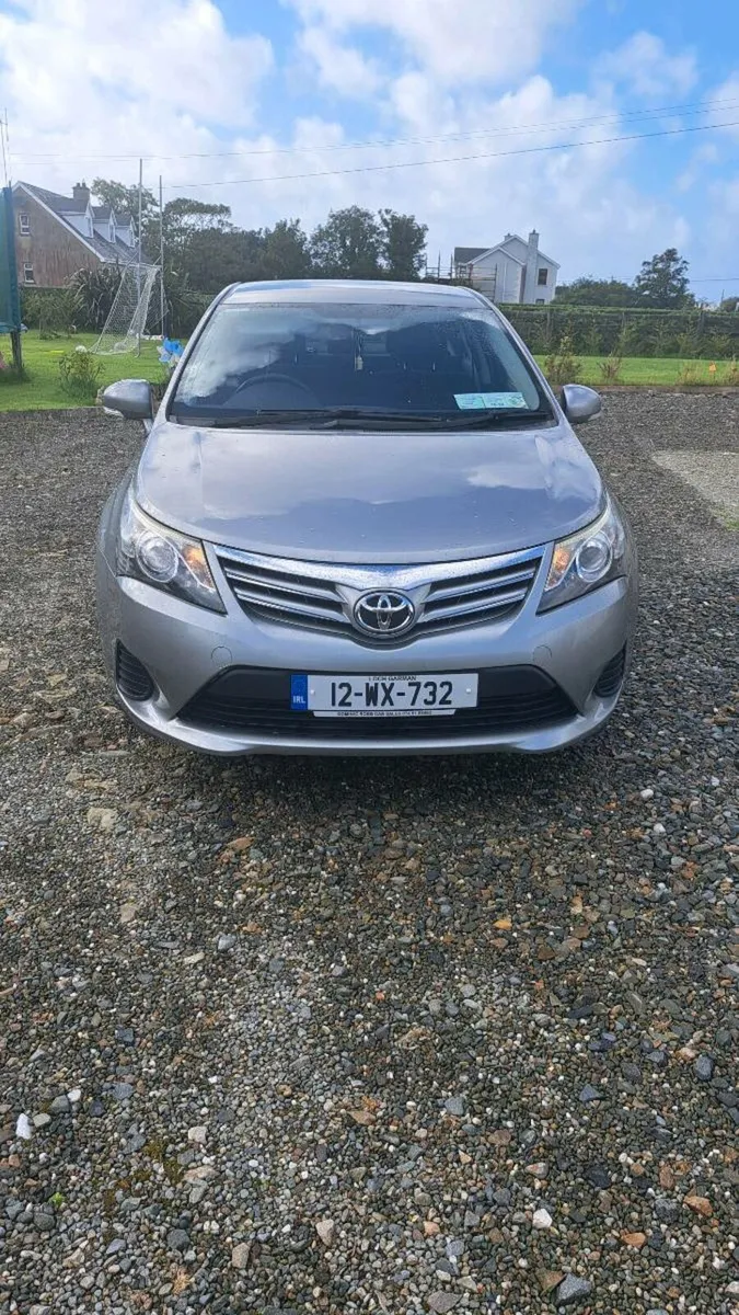 2012 Toyota Avensis, NCT 02/26, TAX 11/25 - Image 1