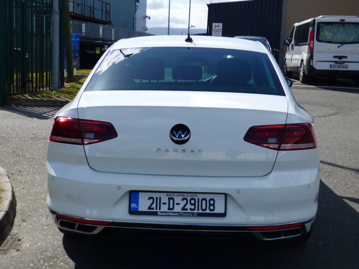 VOLKSWAGEN PASSAT 2.0 TDI 150 BHP R LINE 4DR - Image 4