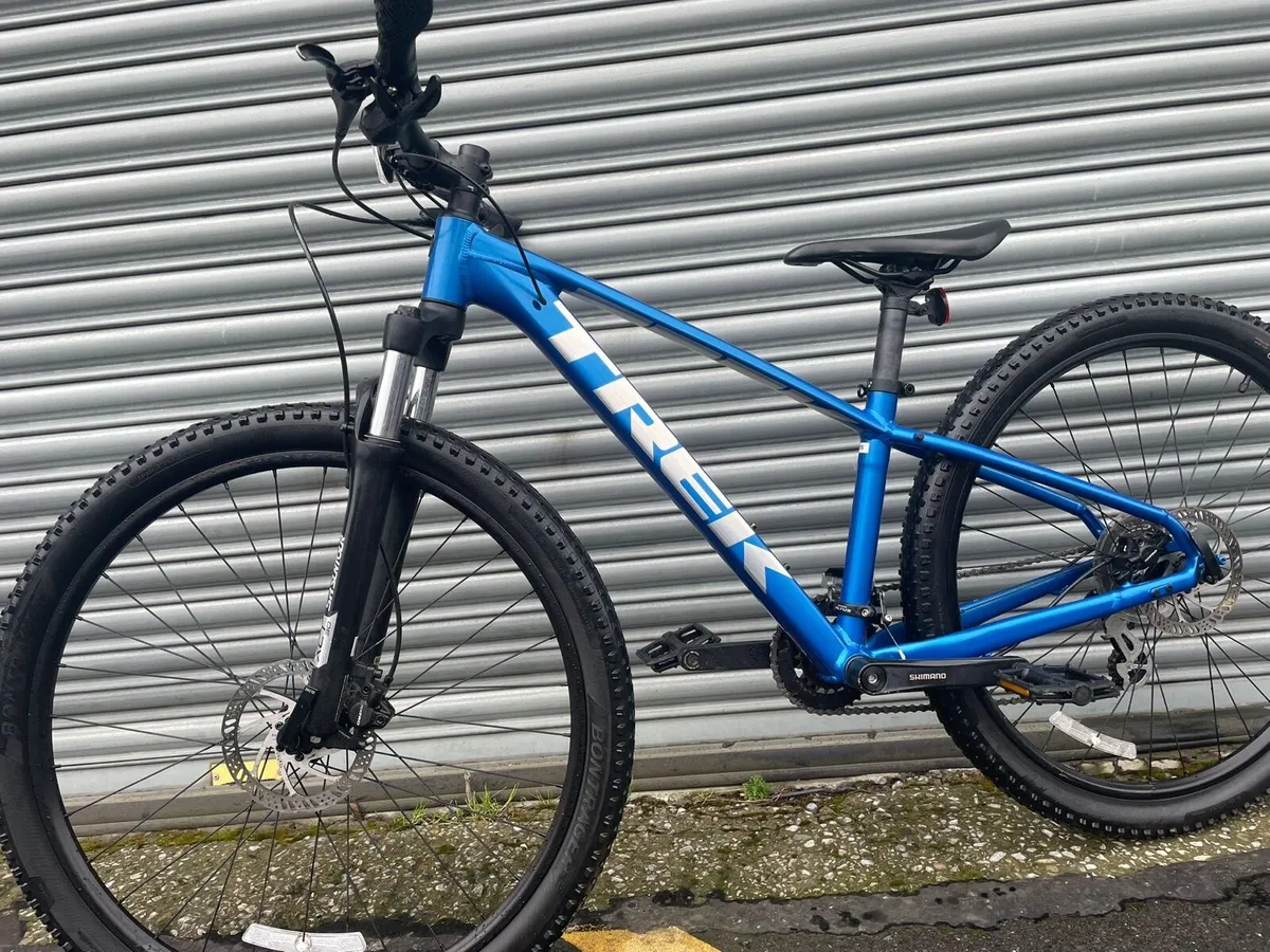 second hand bike mt 15