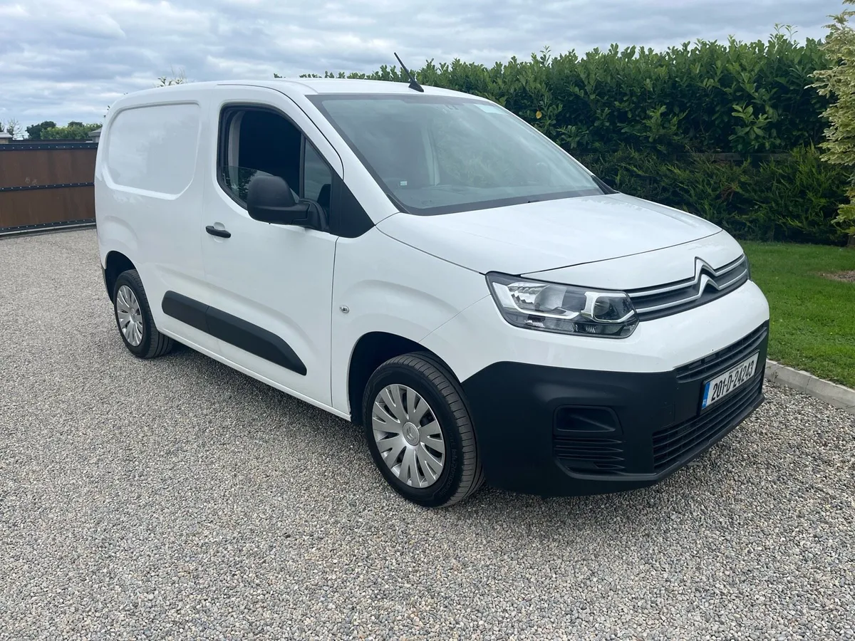 2020 CITROEN BERLINGO 1.5 BLUE HDI 3 SEAT NEW TEST - Image 1
