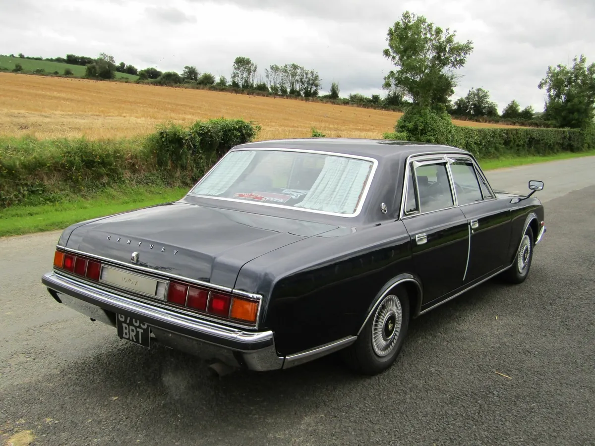 Toyota CENTURY 1990 - Image 4