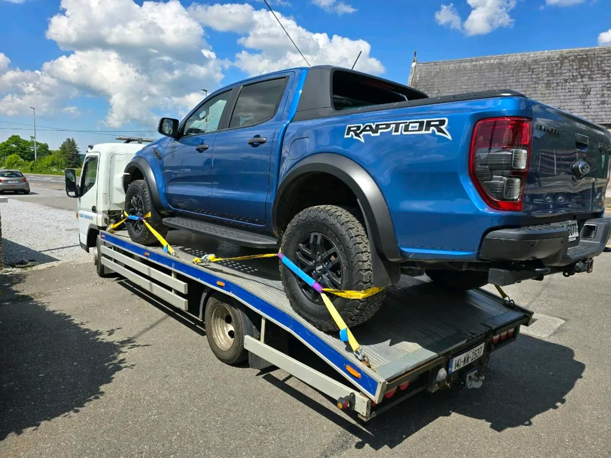 2014 Mitsubishi Recovery Truck 3.5 T - Image 2