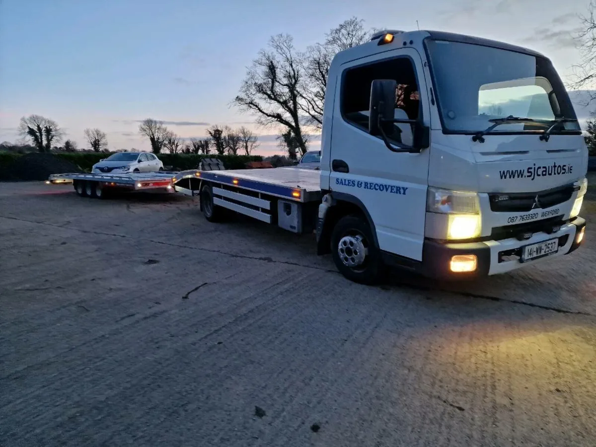 2014 Mitsubishi Recovery Truck 3.5 T - Image 3