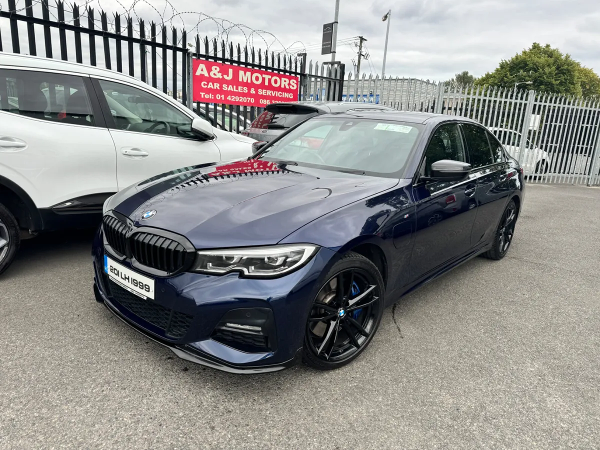 2020 BMW 330e M SPORT HYBRID - Image 2