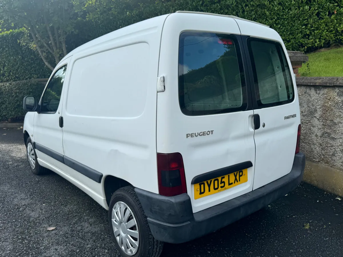 2005 Peugeot Partner  1.9D only 28,000 miles - Image 3