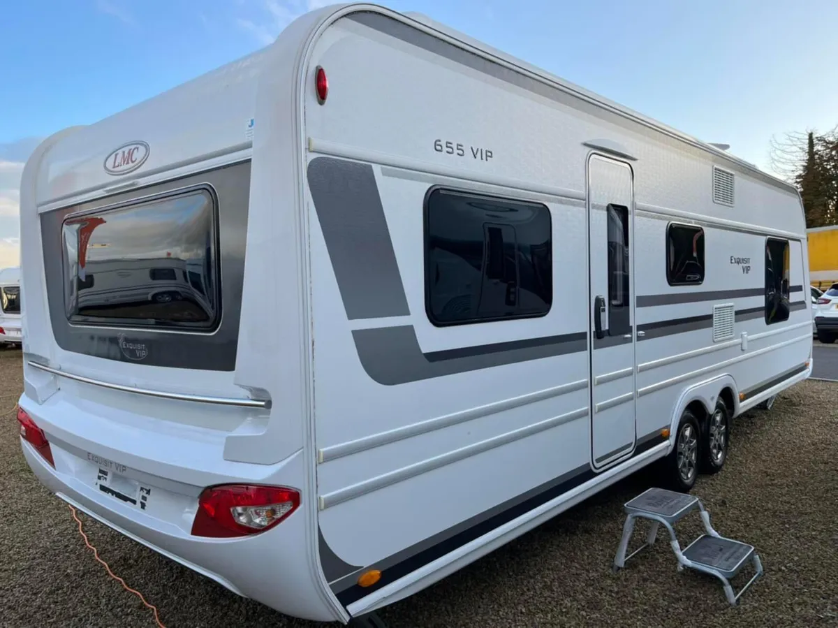 2018 LMC 655 VIP EXQUISITE 5/6 BERTH LUX CARAVAN - Image 3