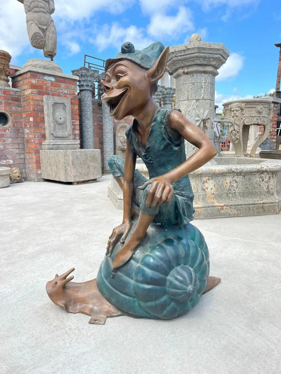 Bronze elf statue - Image 4