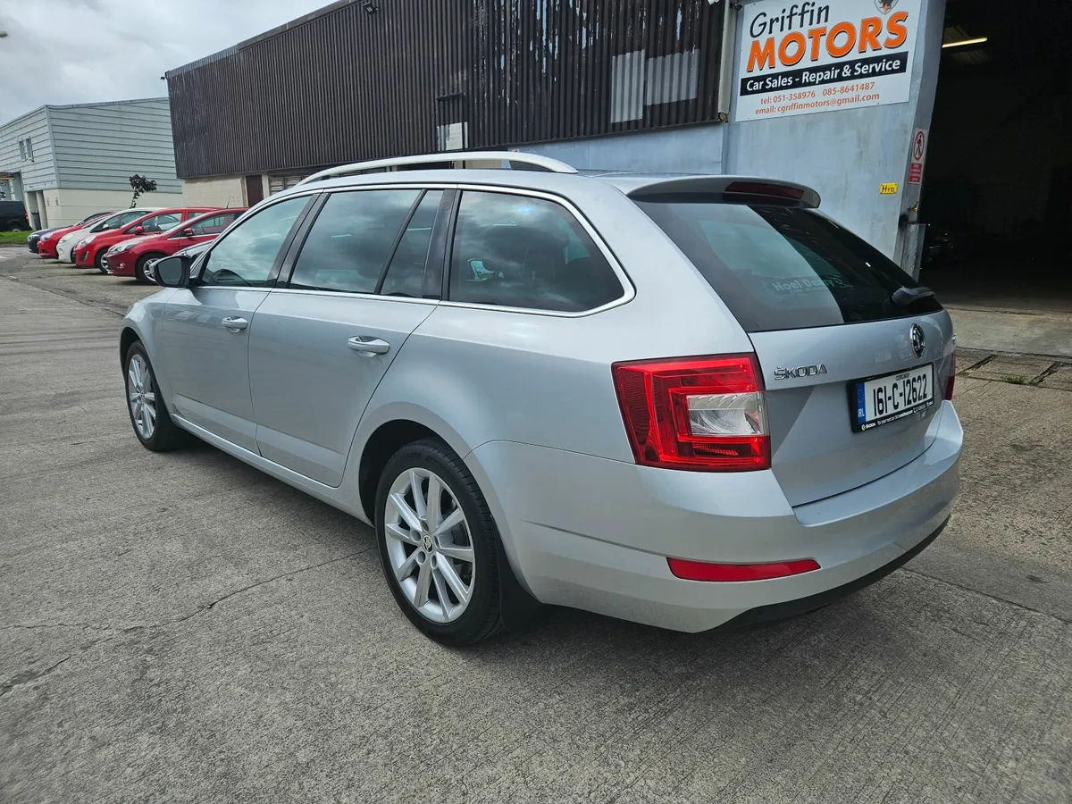 2016 Skoda Octavia Low Mileage - Image 3
