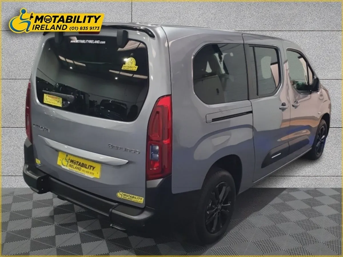 Citroen Berlingo Multispace Wheelchair Accessible - Image 3