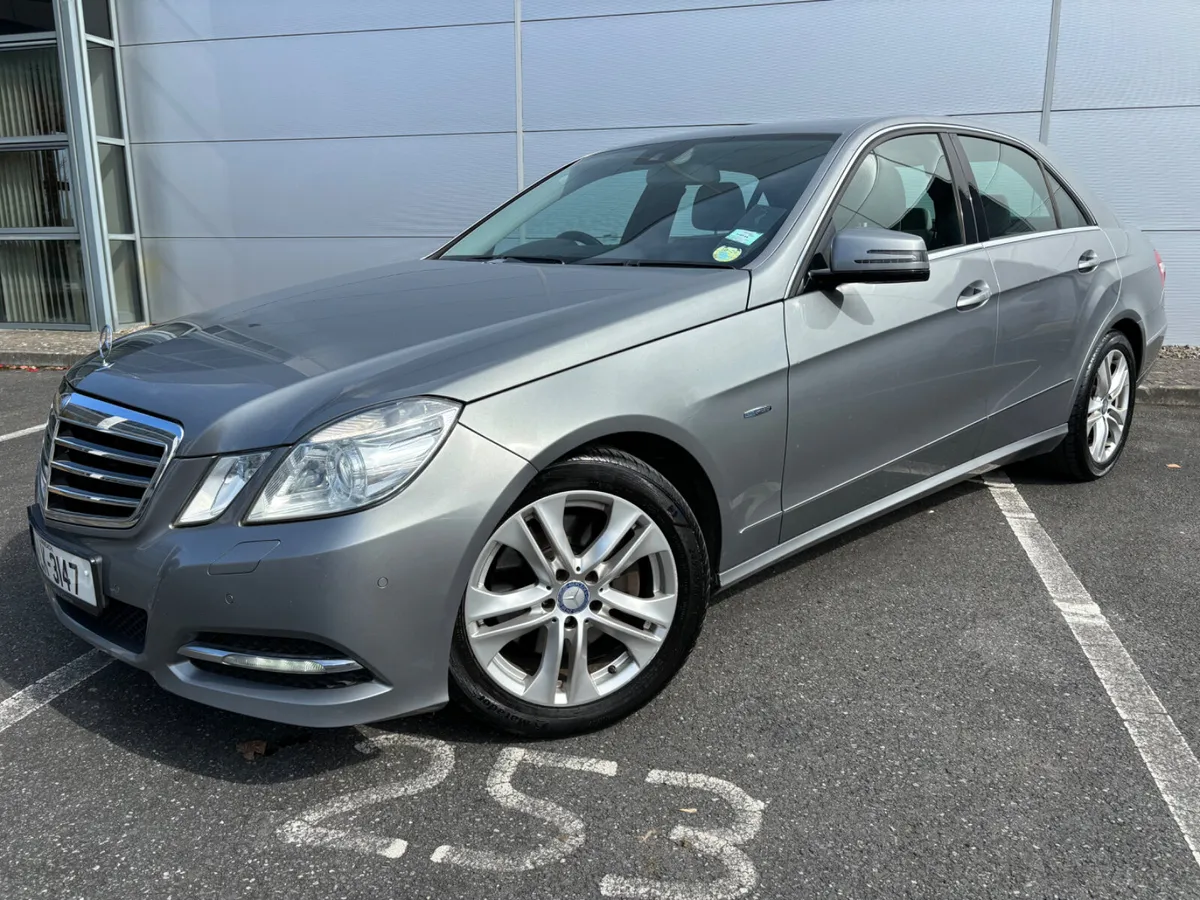 2011 Mercedes-Benz E-Class E250 ~ Avantgarde ~ - Image 3