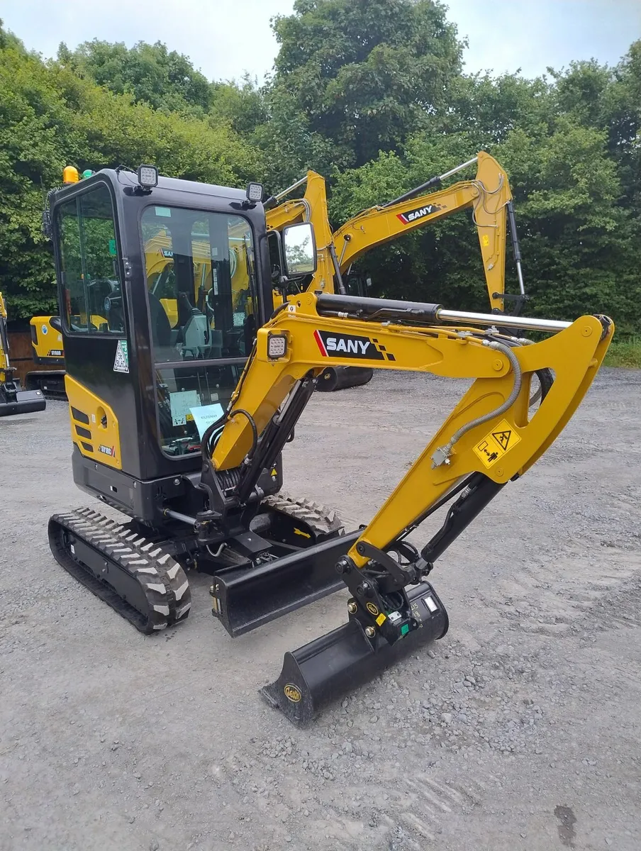 New Sany SY18C  2 Ton mini excavator - Image 2