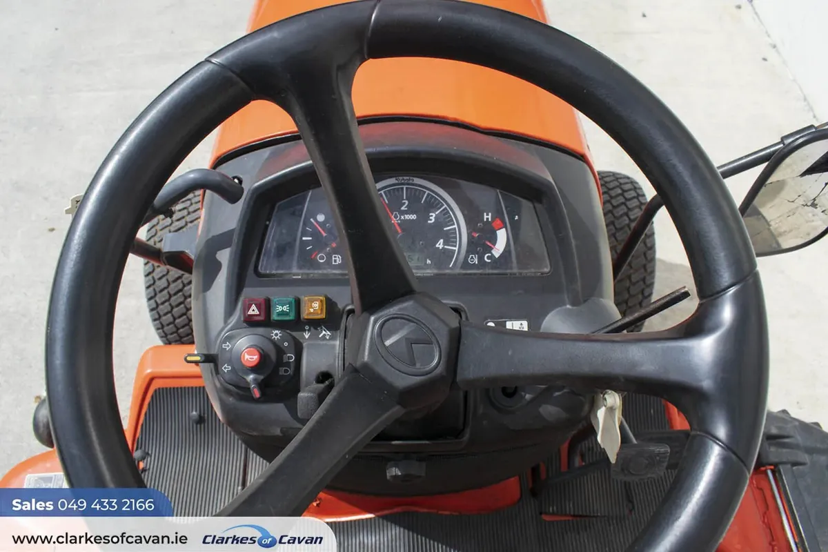 Kubota BX261 Collector - Image 4