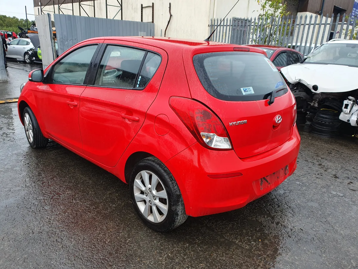 13 HYUNDAI 1.3 P (G4LA) FOR BREAKING - Image 3