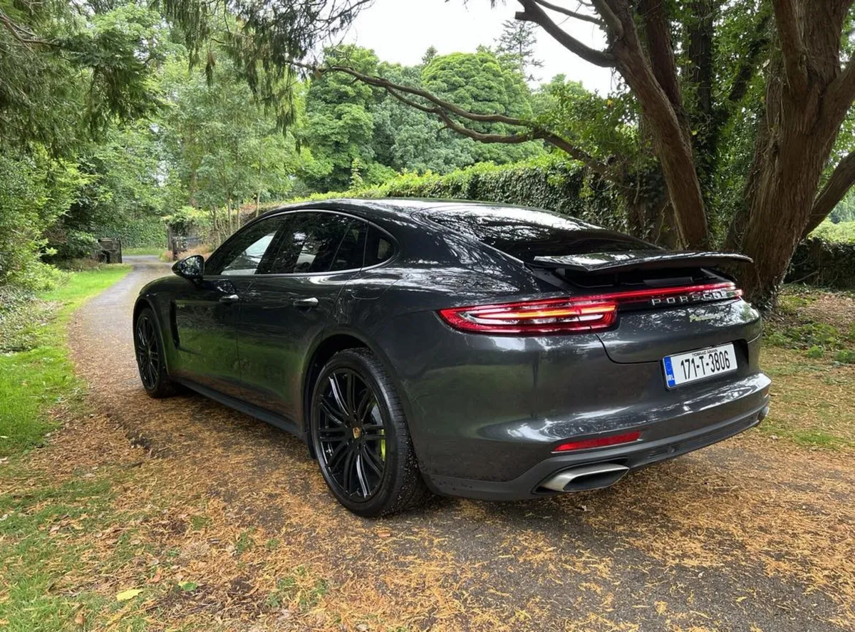 2017 Porsche Panamera 4 E-Hybrid, Brand New NCT! - Image 2