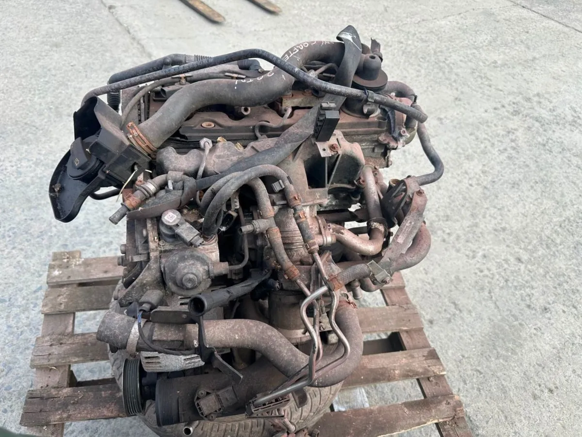 Crafter 2.0 tdi engine parts only - Image 1
