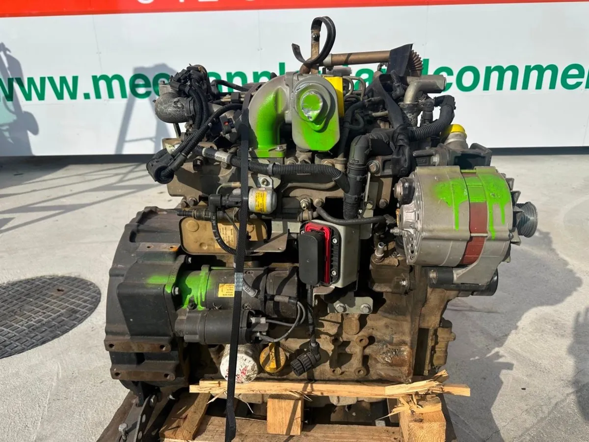 Deutz 3.6L4 engine . PARTS / SPARES only - Image 2