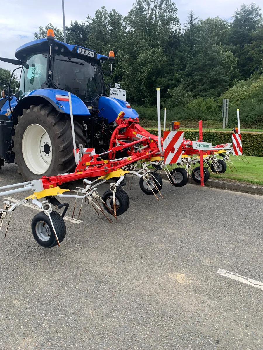 Pottinger 6.61 6 Rotor Tedder - Image 4