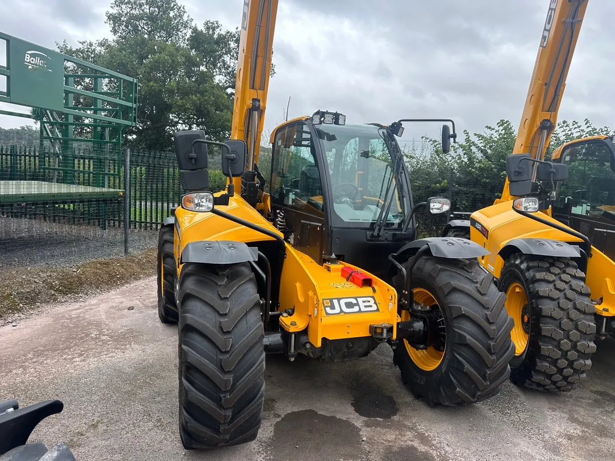 Jcb 542-70 agri xtra - Image 3