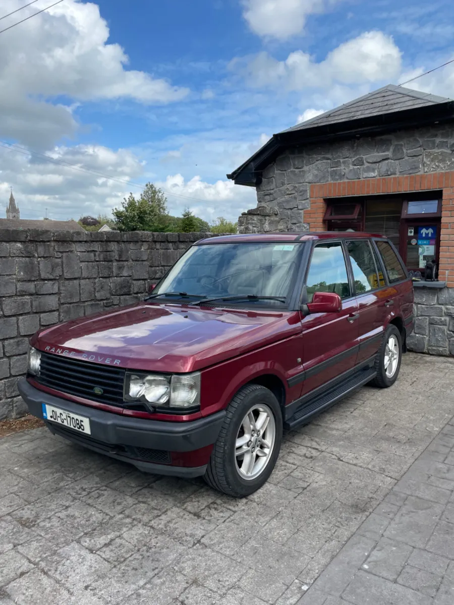 Land Rover Range Rover 2001 - Image 1