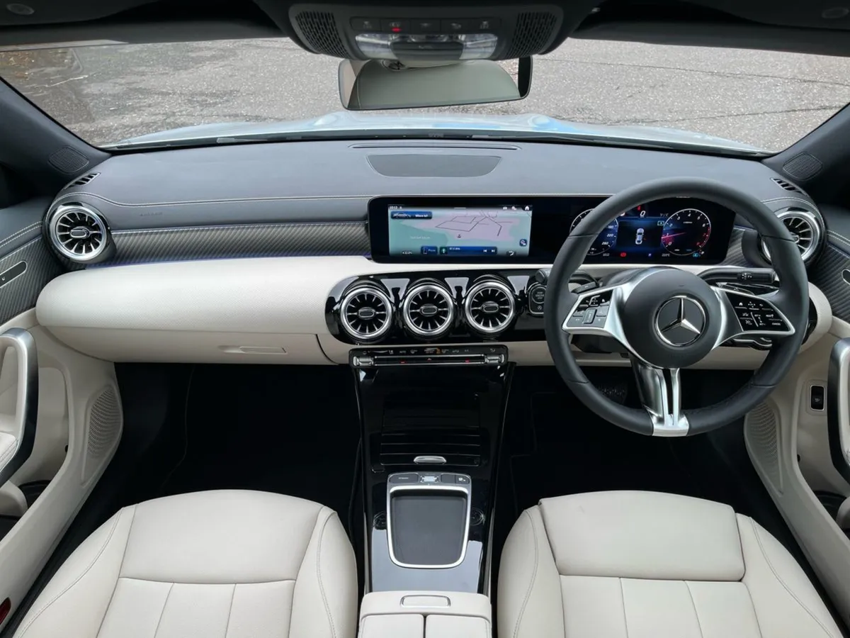 Mercedes-Benz CLA 180 Coupe Progressive Line  sav - Image 4