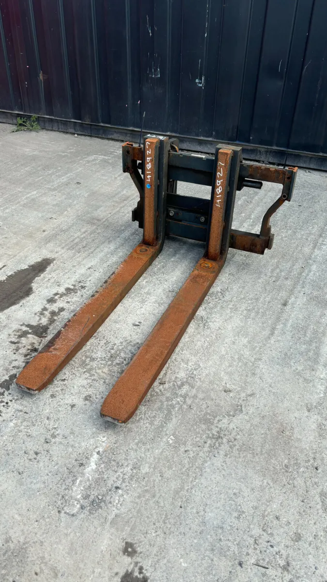 Fork Carriage & Forks to suit Forklift - Image 1