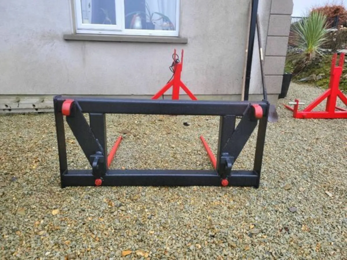 Bale forks and pallet forks - Image 4