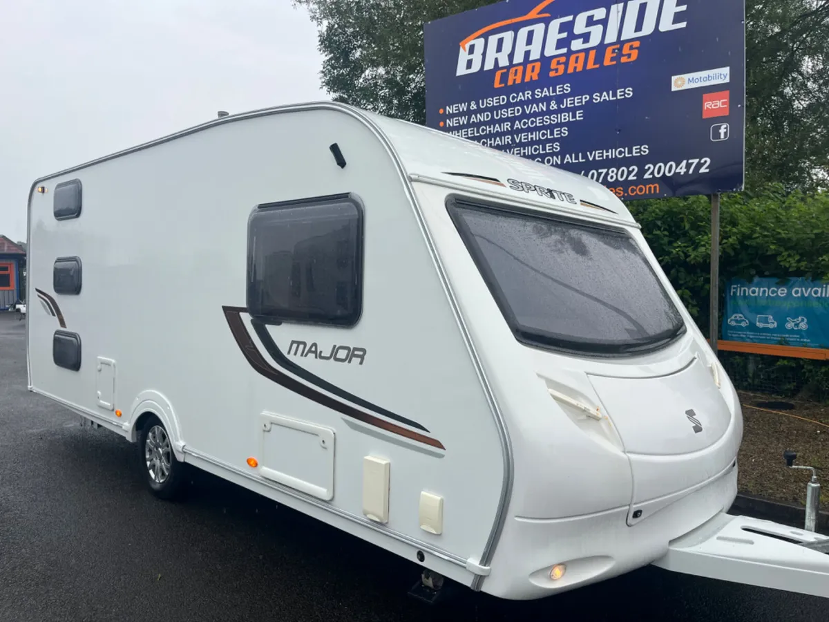 2011 SWIFT SPRITE MAJOR 6TD 6/7 BERTH TRIPLE BUNK - Image 1