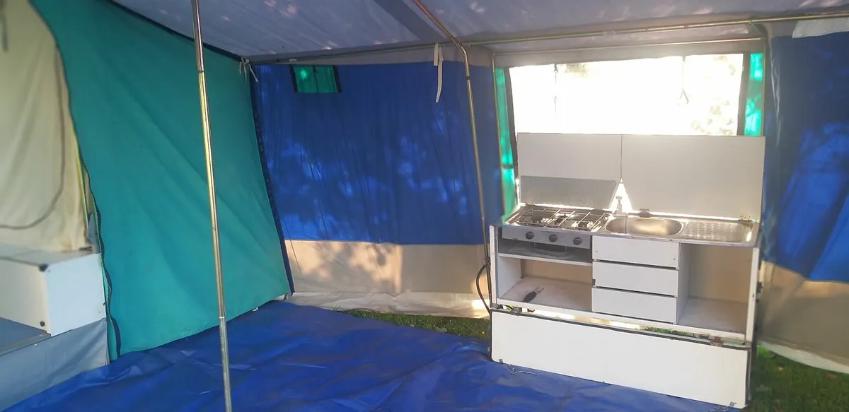 Trailer tent - Image 4