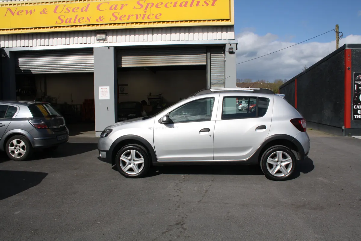 2016 Dacia Sandero Stepway  1.0 Lt 5-dr Petrol - Image 2