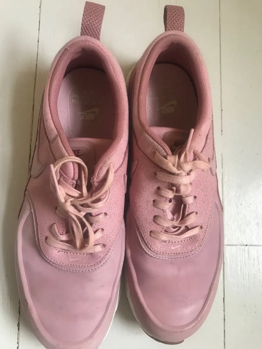 Nike air thea sale hotsell
