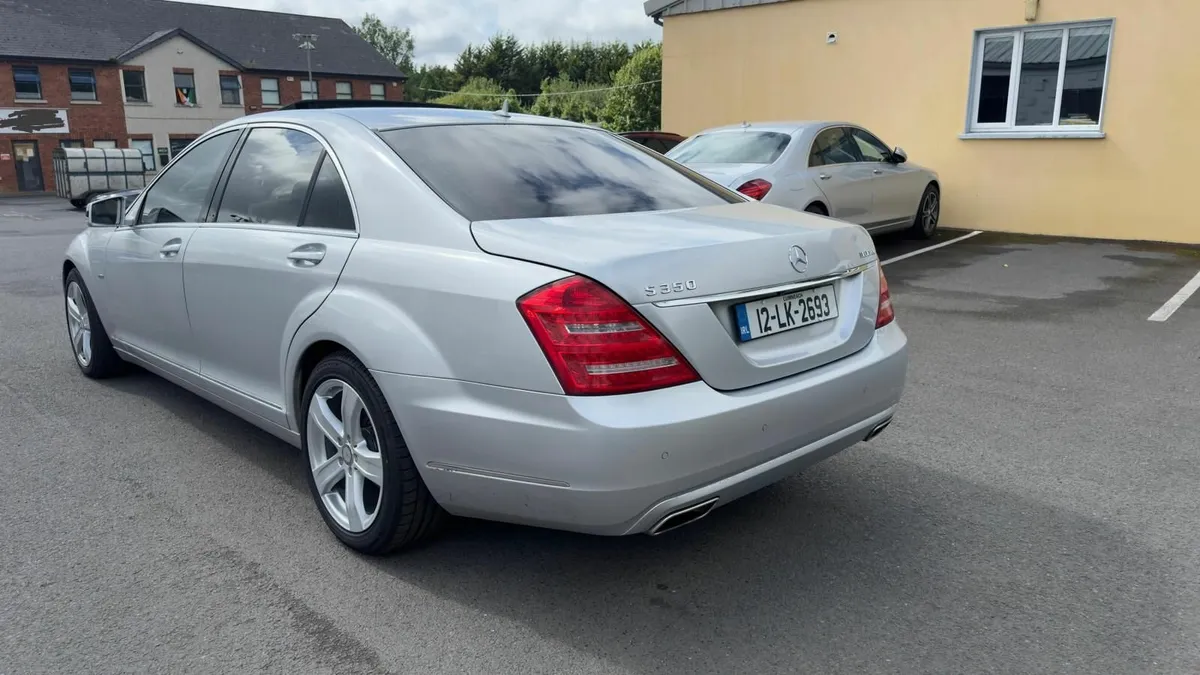 Mercedes-Benz  S-Class 2012 Bluetec LWB - Image 2