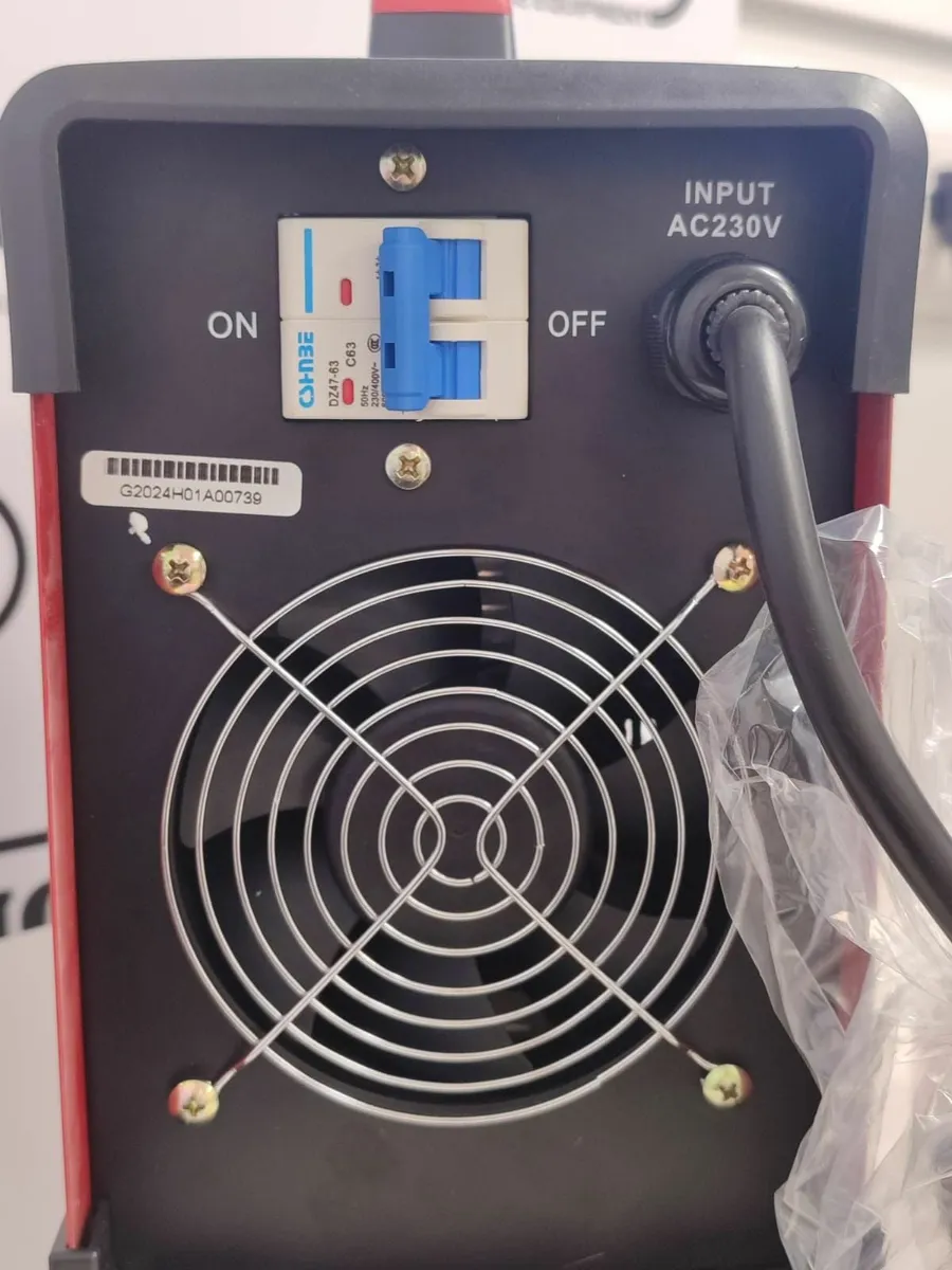 Arc Inverter Welder 200amp - Image 3