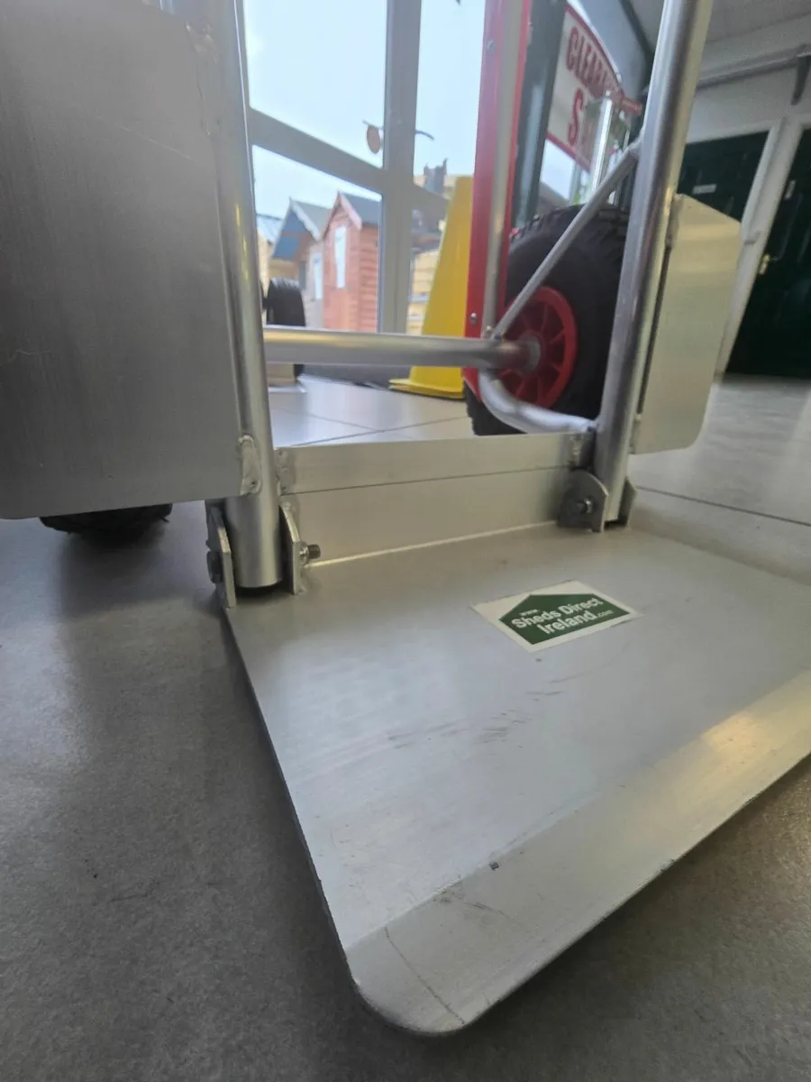 150KG Aluminium Hand Truck - Image 3