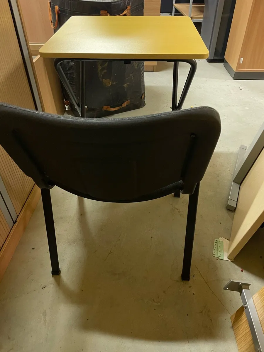 Meeting room chairs - Image 4