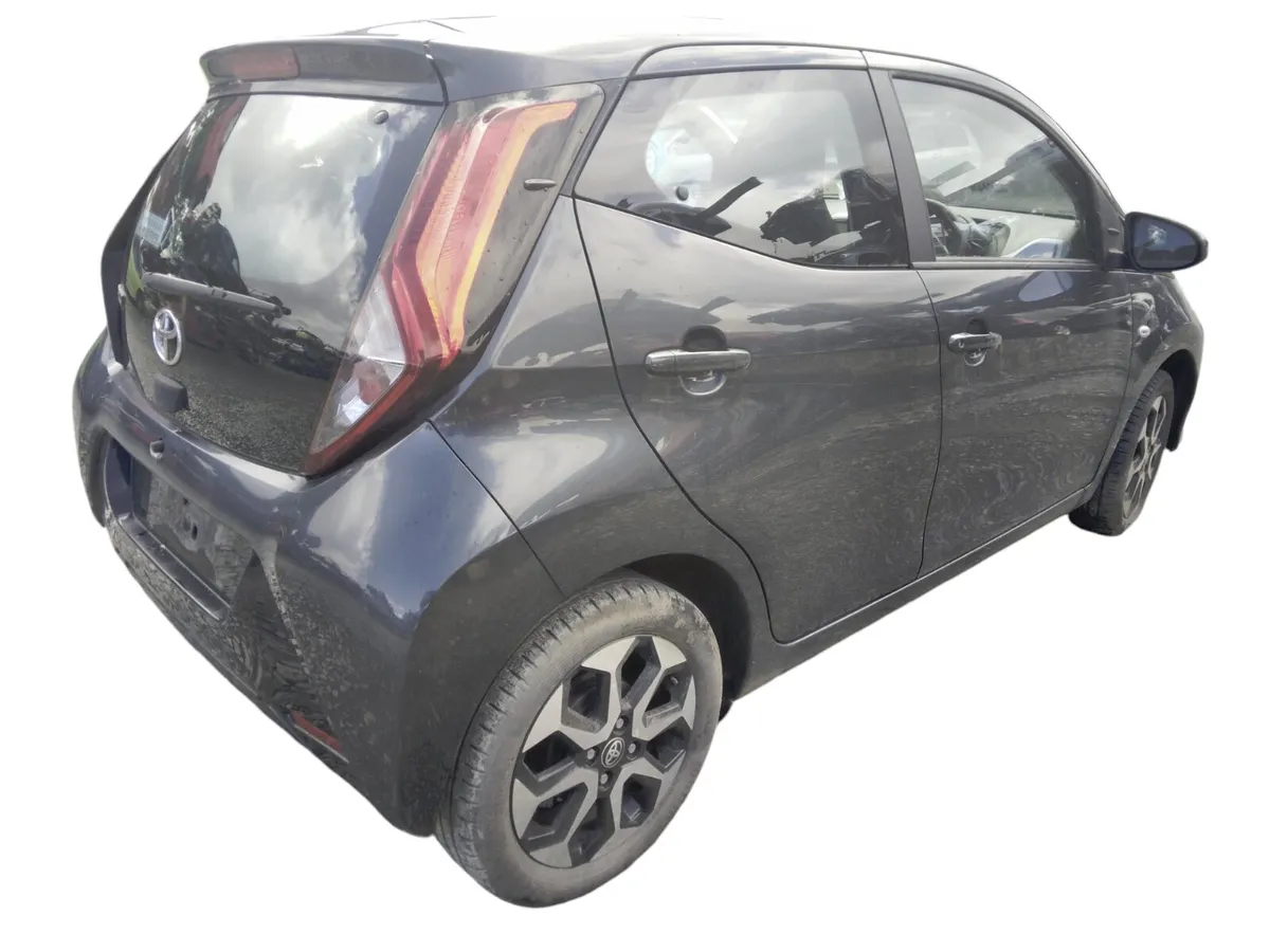 2019 TOYOTA AYGO For Breaking/Dismantling - Image 4