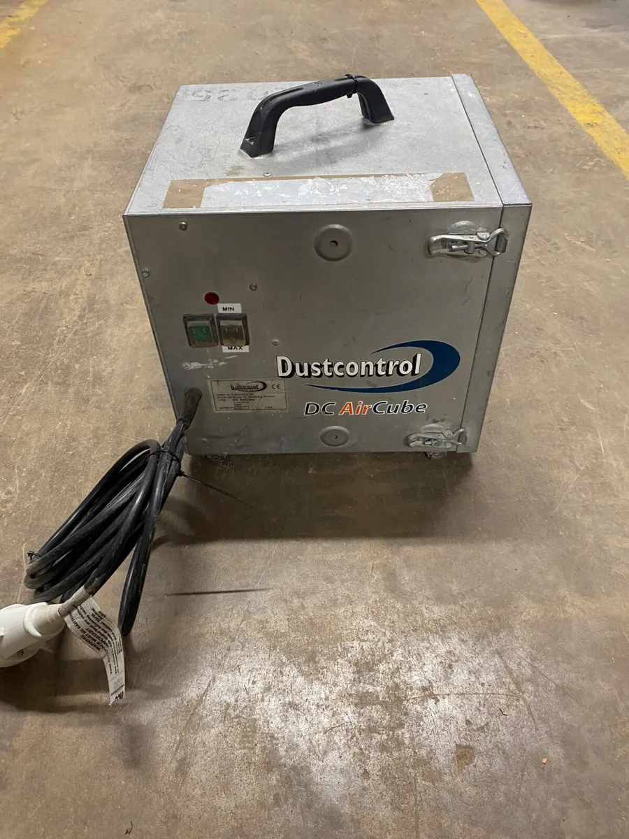 DC400 110V AIR CLEANER - Image 1